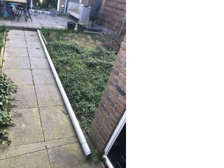 Loodgieter Houten Regenpijp losgekomen