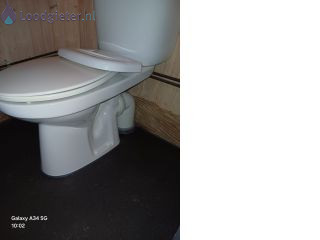 Loodgieter Spoelbak Toiletspoelbak vervangen