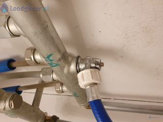 Loodgieter Lekkage verwarming Lekkage radiator