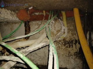 Loodgieter Gasleiding verroest Nieuwe gasleiding aanleggen in de kruipruimte