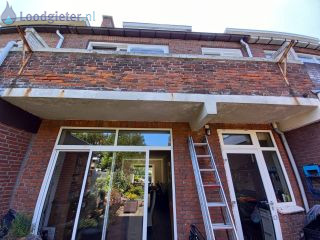 Loodgieter Dakgoot schoonmaken Dakgoot schoonmaken