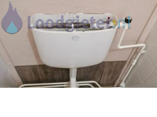 Loodgieter Stortbak wc vervangen Stortbak kapot
