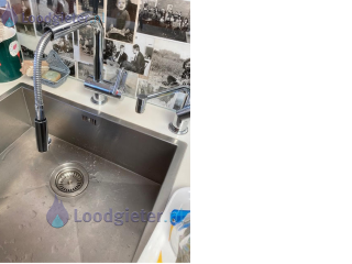 Loodgieter Middelburg Keukenkraan lekt.