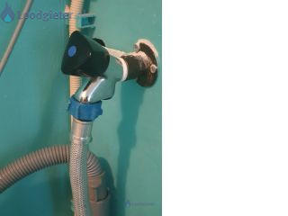 Loodgieter Wasmachinekraan Lekkage toevoer wasmachinekraan